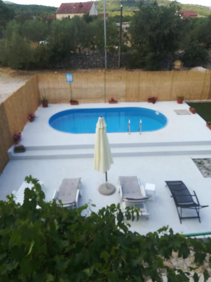 Vrulje  Apartmani Bruna Bilice מראה חיצוני תמונה