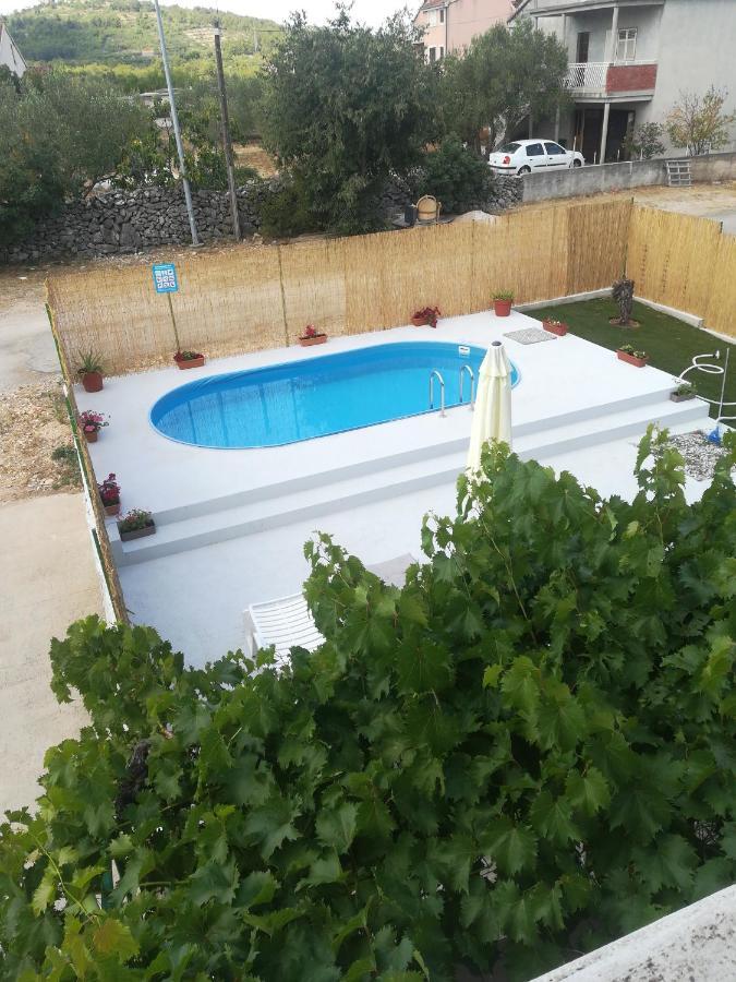 Vrulje  Apartmani Bruna Bilice מראה חיצוני תמונה